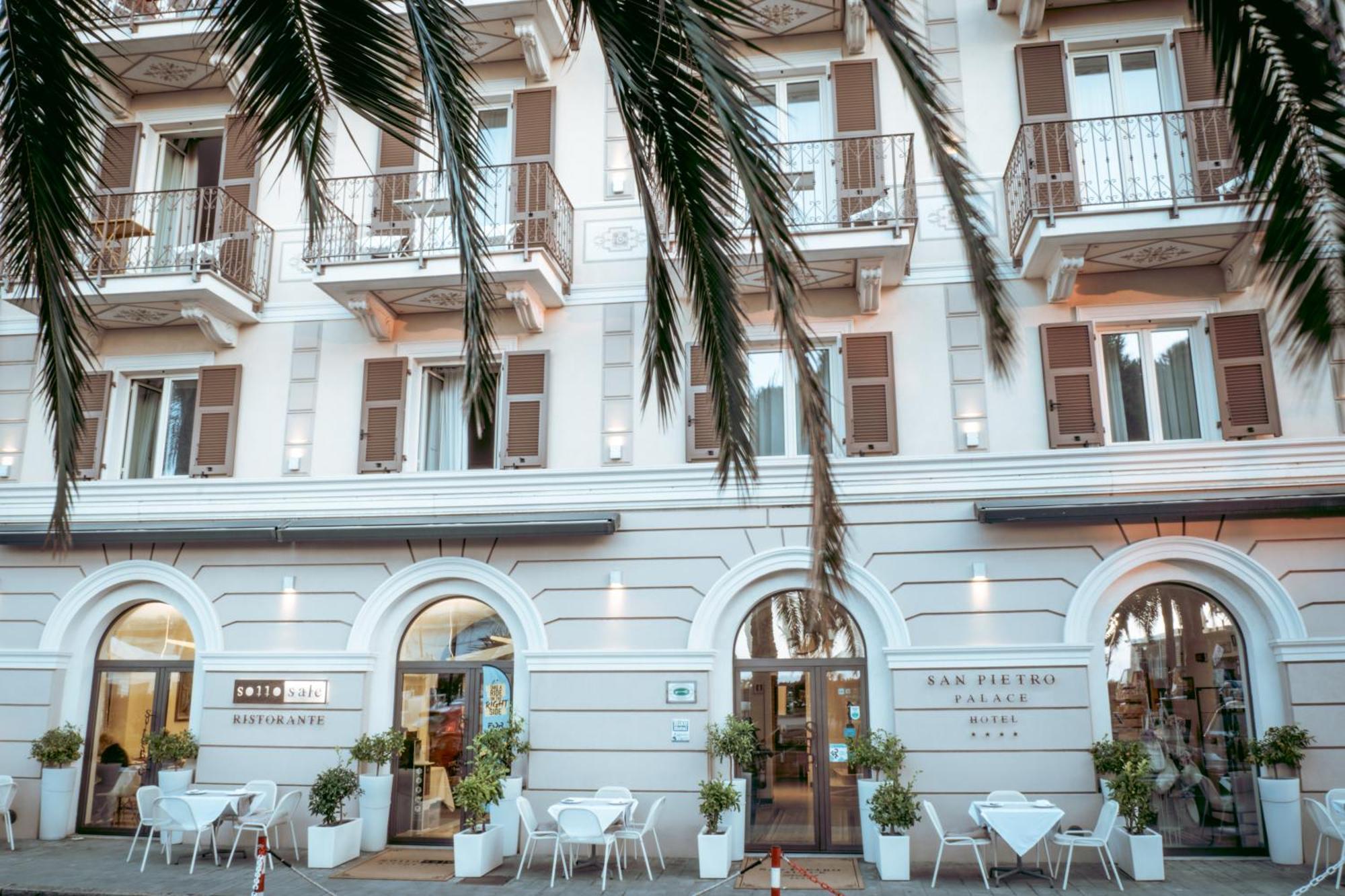 Hotel San Pietro Palace فينالي ليغوري المظهر الخارجي الصورة